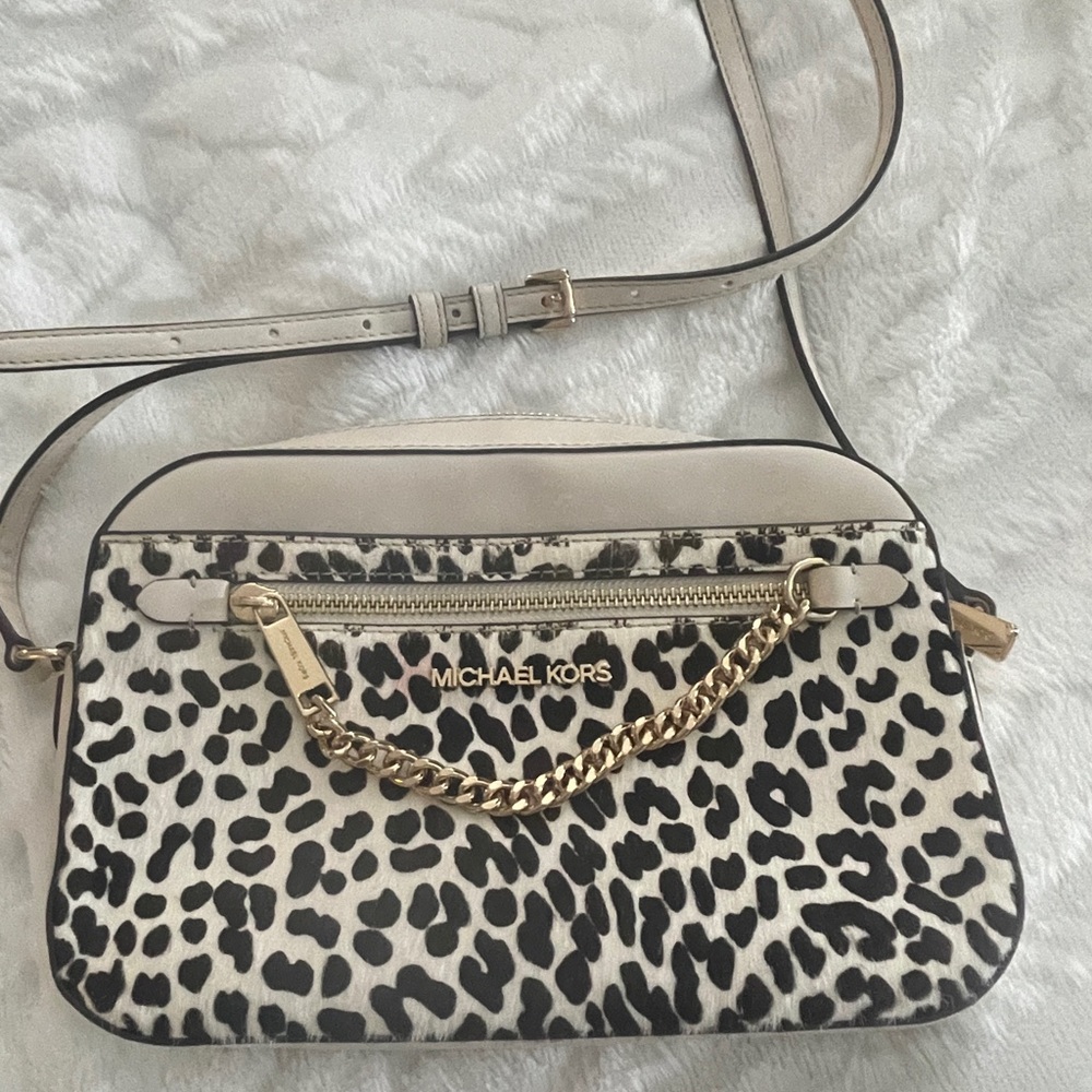 Michael Kors Leopard Print fur Crossbody Bag with Gold Chain.  Faux hair